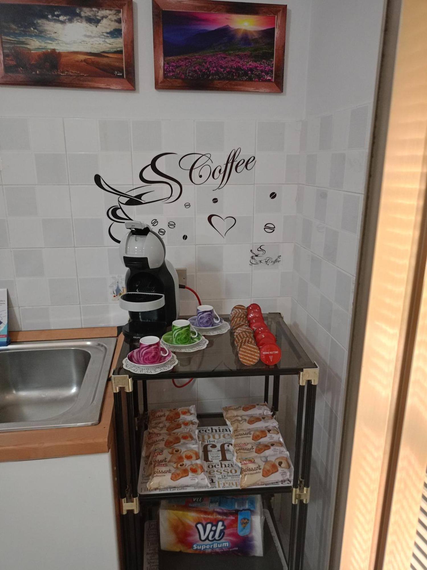 Alexia B&B Pesche Bagian luar foto