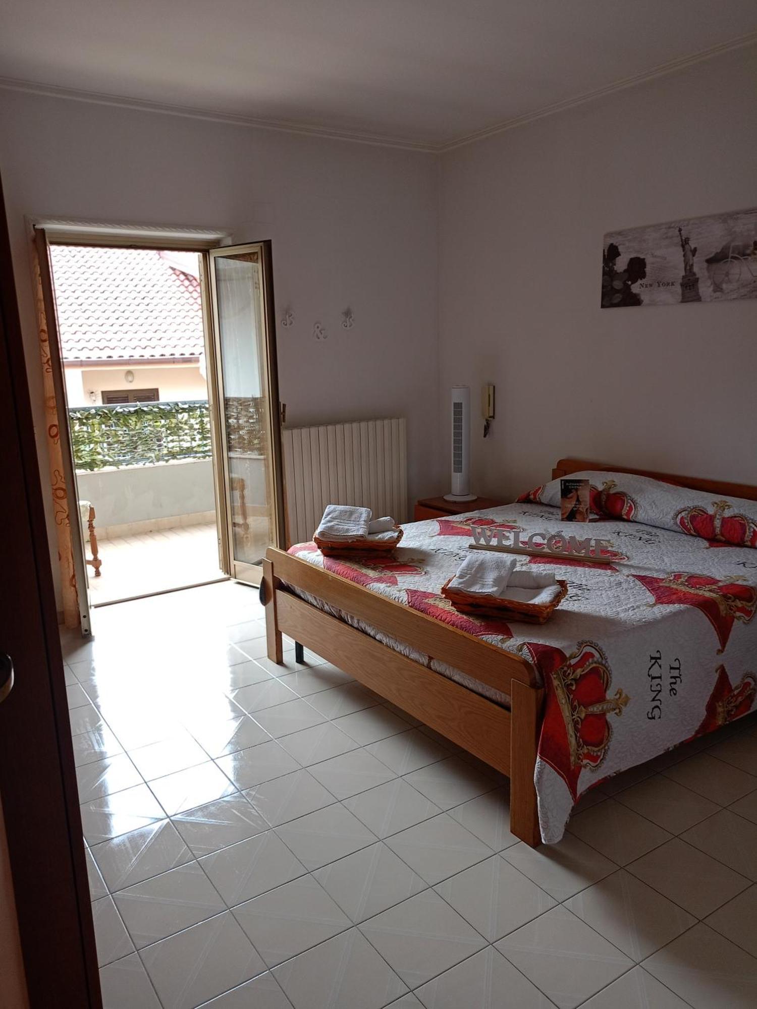 Alexia B&B Pesche Bagian luar foto